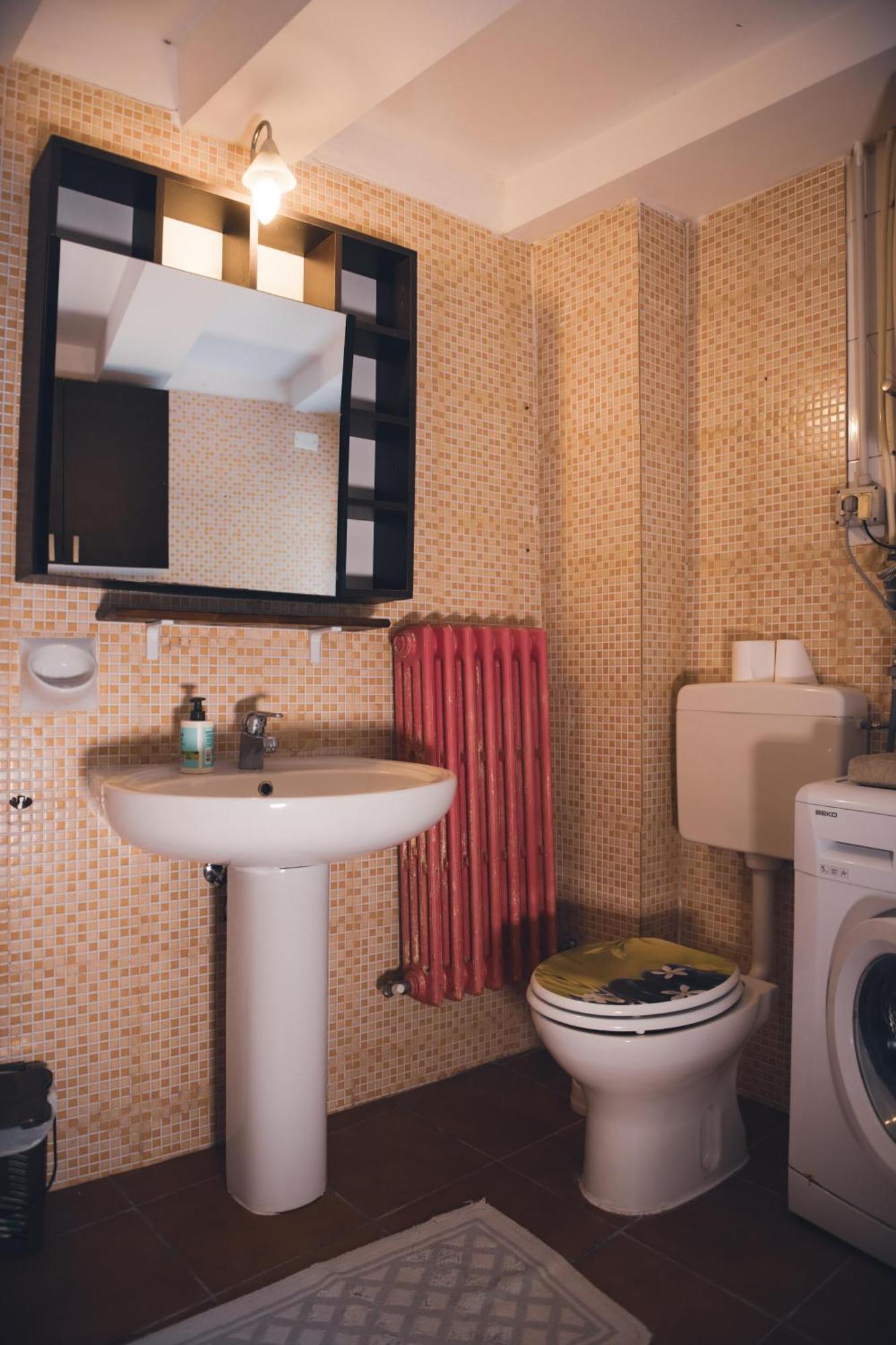 Home Peterpan, B&B Direttamente Sulla Piazza Casal Fiumanese 외부 사진